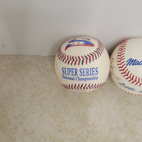 Baseball lot of 4 - Picture 2 of 6